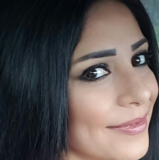 حفنةَ ترابٍ لا تشبه الأوطان..
لـ: ريم بندك - سوريا