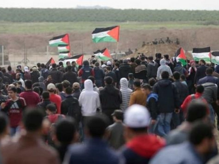 في جمعة إسقاط الوعد: قناصة الاحتلال يطلقون النار رغم وعودات التهدئة من طرف الفصائل
