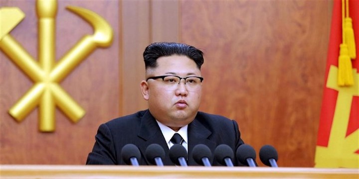 زعيم كوريا الشمالية يدعو نظيره من كوريا الجنوبية لزيارة البلاد
