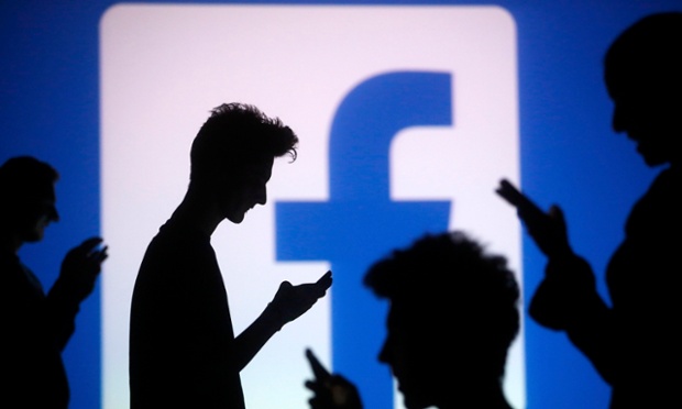 فيسبوك: تواصل أكبر... أخبار أقل
