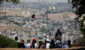معهد الأمن القومي الإسرائيلي: نسبة 51% تؤيد الانسحاب من أحياء القدس الشرقية
