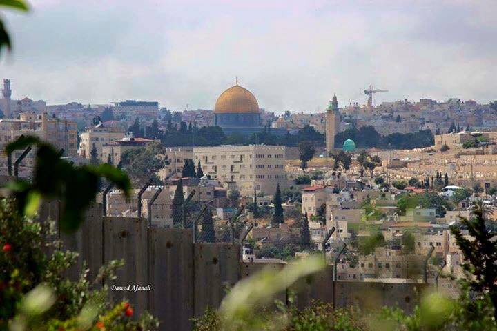 فتح : إخلاء محيط القدس إعلان عن وفاة حل الدولتين
