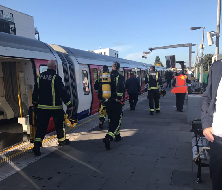 إصابات في انفجار مترو لندن صباح اليوم