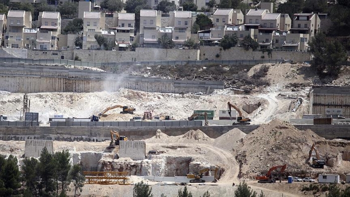 بريطانيا تدين خطط إسرائيل لبناء وحدات استيطانية جديدة بالضفة
