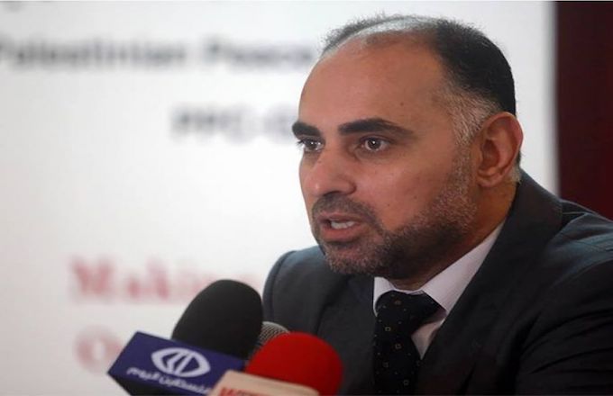 فتح ترفض الرد على