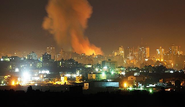 شهيد وعشرات الإصابات في قصف طيران الاحتلال لبيت حانون شمال غزة.. فيديو
