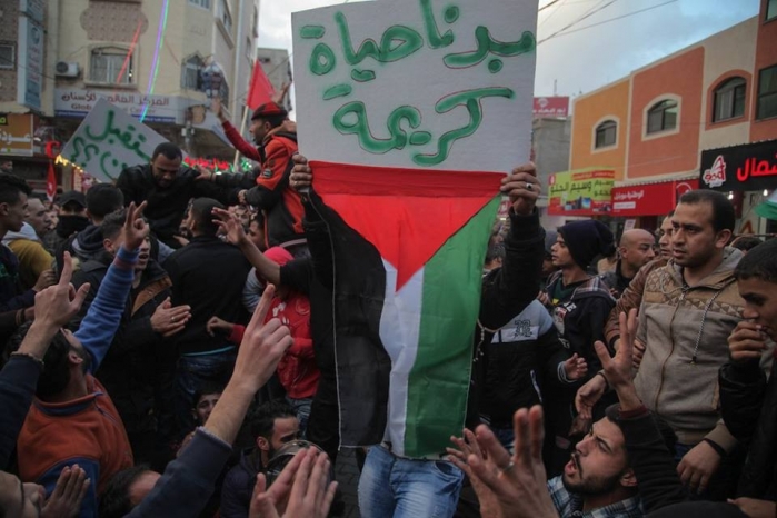 الشعبية تدعو حماس