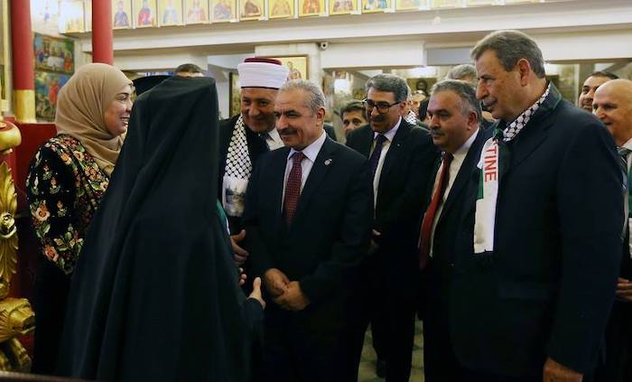 اشتية: لن نسمح بالعبث باللحمة الاجتماعية والوطنية لشعبنا