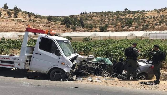 مصرع شخص وإصابة 4 بحادث سير بين سيارة فلسطينية وأخرى إسرائيلية