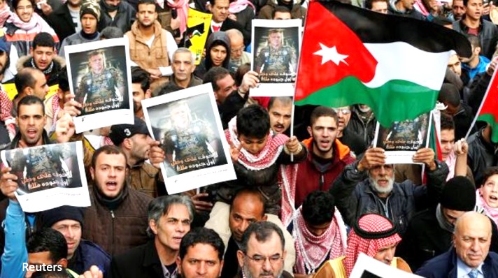 ترجمة الحدث | هل سينهار