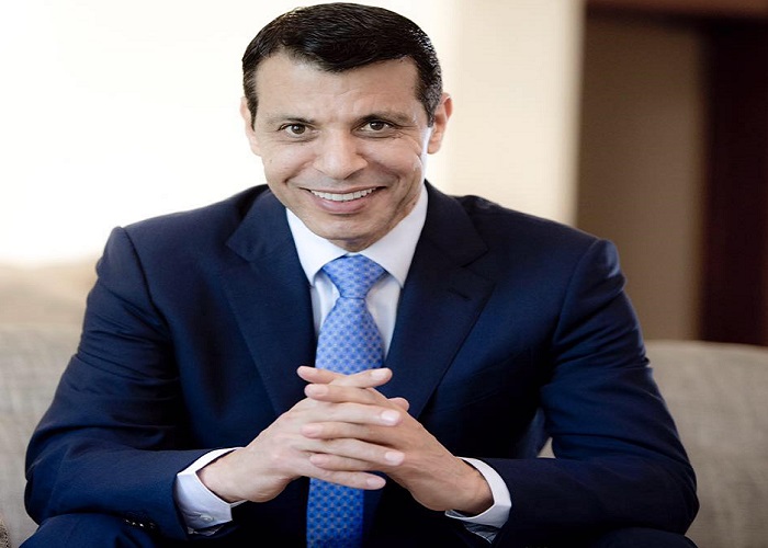 بعد المصالحة .. كيف سيعود دحلان إلى المشهد السياسي؟