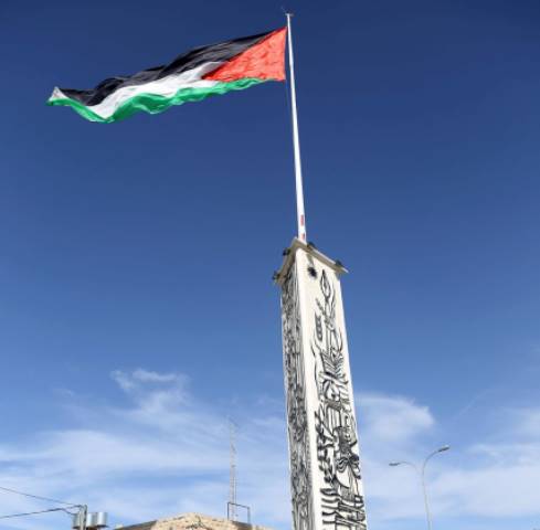 تدشين جدارية الحلم