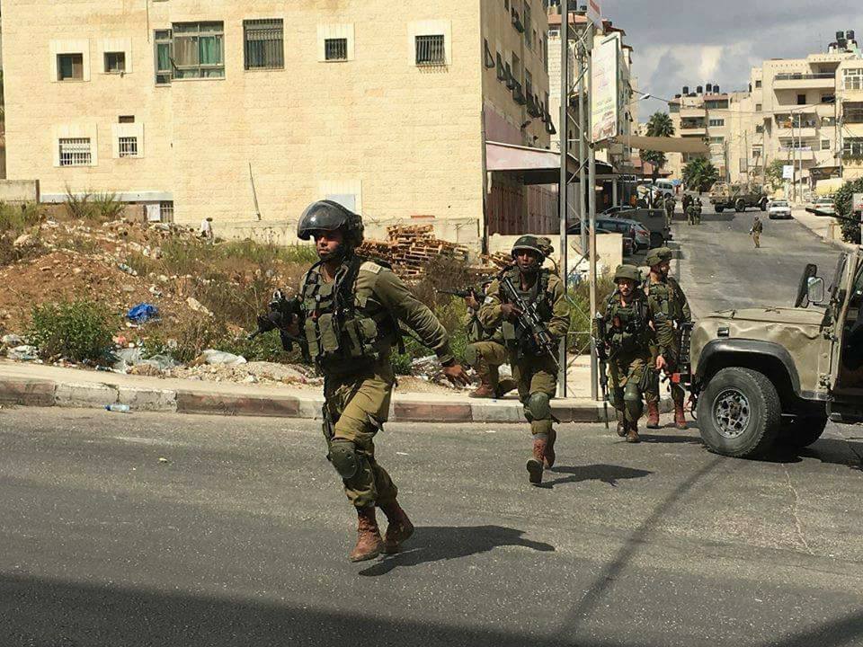 اعتقالات واصابات خلال مواجهات عنيفة بحي 