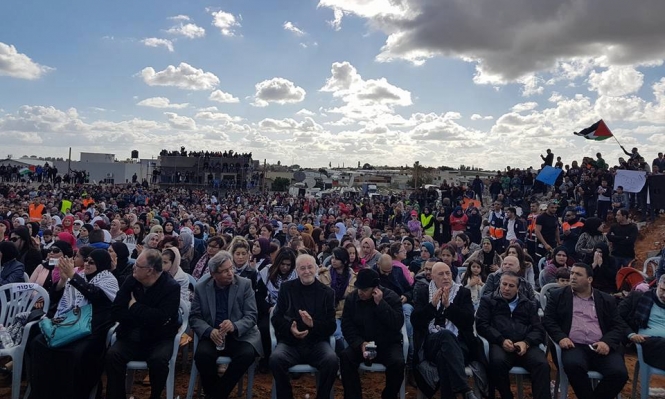 قلنسوة موحدة بالالاف