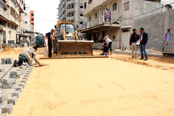 حكومة غزة: 156 مشروعا