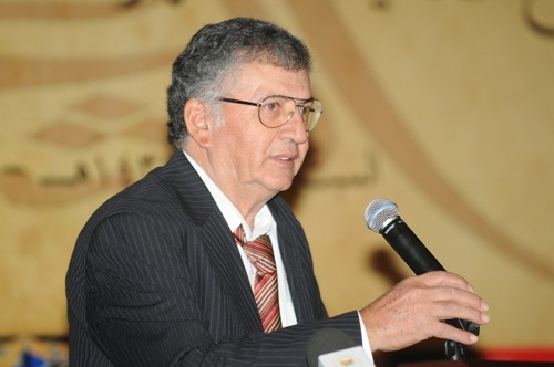 الشاعر سميح القاسم