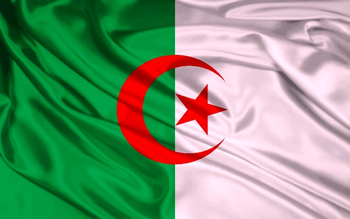 الجزائر تسحق مالاوي وتضمن التأهل لكأس الامم الافريقية