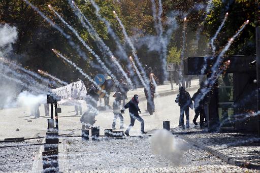 مشروع قانون يمنح الشرطة التركية مزيدا من الصلاحيات بعد احتجاجات الاكراد