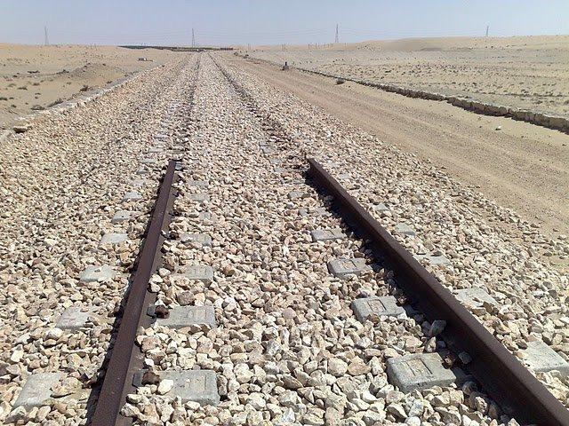 الشروع في مد خط السكة الحديدية بين حيفا ومعبر 