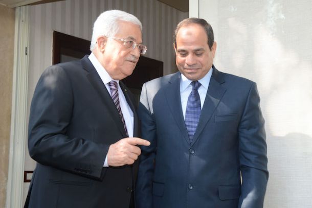 عباس يبحث مع السيسي