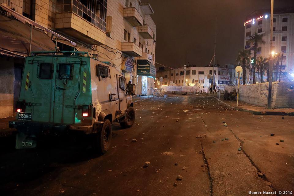 الاحتلال يقتحم مدينة رام الله ومواجهات في شارع القدس 