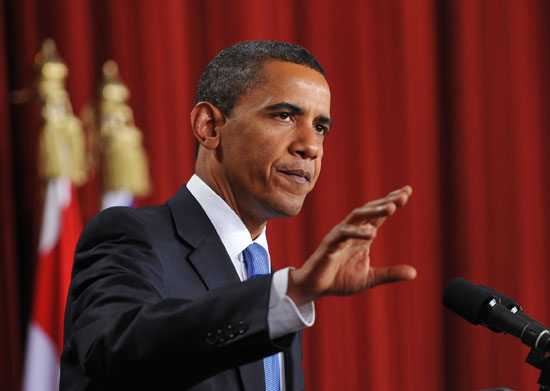 أوباما يعبر عن قلقه لمقتل مدنيين بغزة ويؤكد 