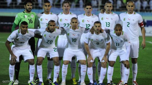 الجزائر تتقدم بتصنيف الفيفا ومصر تهوي