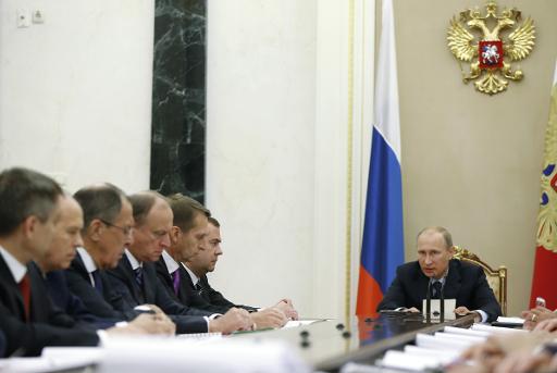 بوتين يريد حماية شبكة الانترنت الروسية من دون 