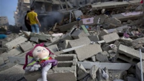 الأورومتوسطي: النازحون أبرز ضحايا القصف الإسرائيلي المتجدد على جنوب قطاع غزة