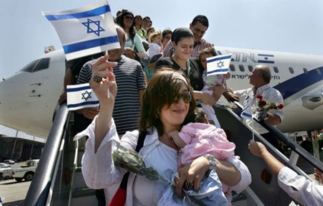 الهجرة إلى إسرائيل تسجل رقما قياسيا .. 23 ألفا خلال 2014
