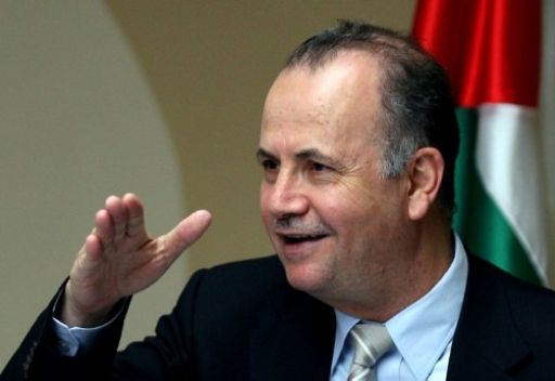 مسؤول: وزير الاقتصاد لم يتواصل مع موظفيه بغزة 