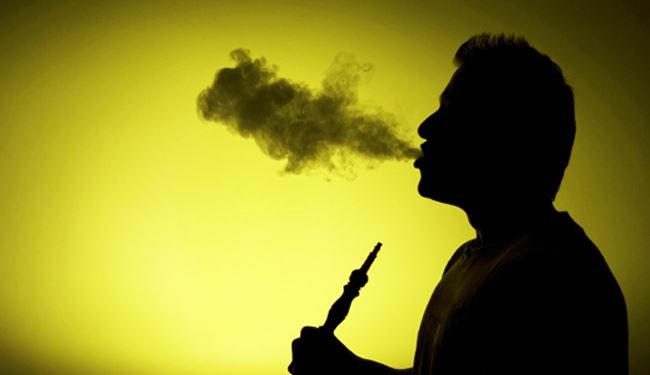 علماء: تدخين الشيشة قد يسبب سرطان الدم