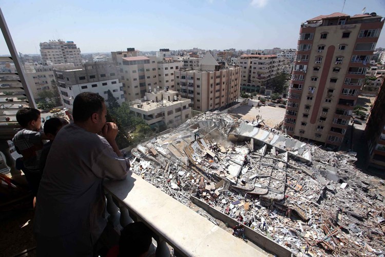 تل أبيب وحيفا ردا على قصف الأبراج السكنية