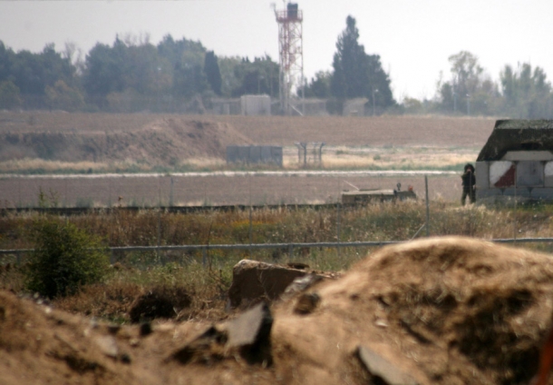إطلاق النار على جيش الاحتلال الإسرائيلي على حدود غزة