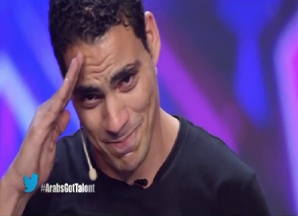 شاهد الحدث.
موطني... عمرو عمروسى اداء رهيب وبكاء لجنة الحكام Arab got talent