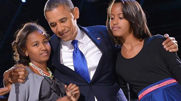 ابنة أوباما حامل بشكل غير شرعي ووالدها يبدي تفهمه