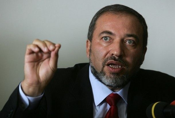 ليبرمان يستبعد التوصل