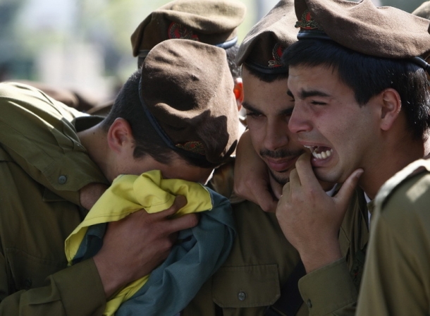 غزة تلاحقهم .. انتحار 3 جنود إسرائيليين على خلفية مشاكل نفسية