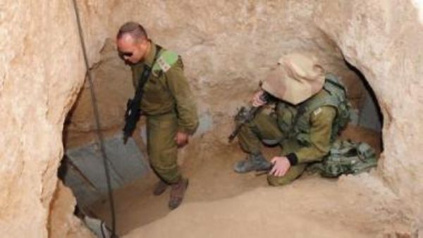 قائد عسكري إسرائيلي: نحن على أبواب أيام معدودة من تدمير الأنفاق