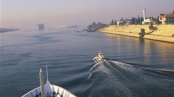 انطلاق مشروع جديد لحفر قناة سويس جديدة بطول 72 كيلومترا