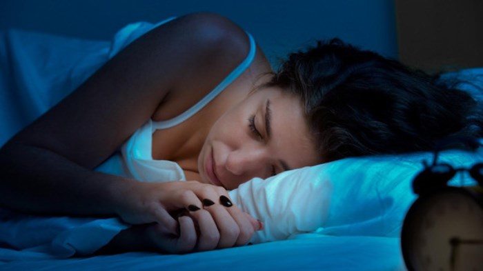 ما علاقة النوم بفرص النجاة من سرطان الثدي؟
