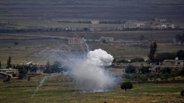  سقوط صاروخين على مرتفعات الجولان المحتلة والجيش الإسرائيلي يرد
