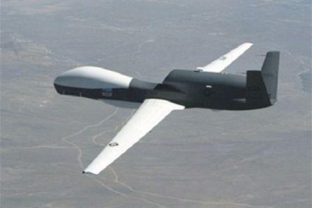 غزة: تحليق لطائرات