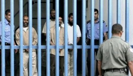 الاحتلال يقطع المياه