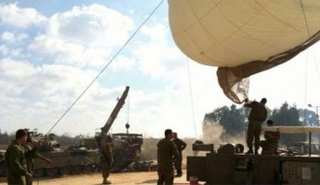 الاحتلال يطلق منطادا