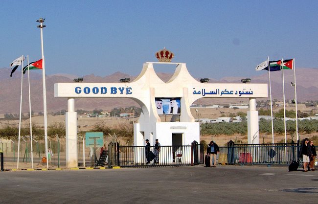 إعفاء حملة الوثائق الإسرائيلية من شرط الإقامة مدة 24 ساعة بالمملكة