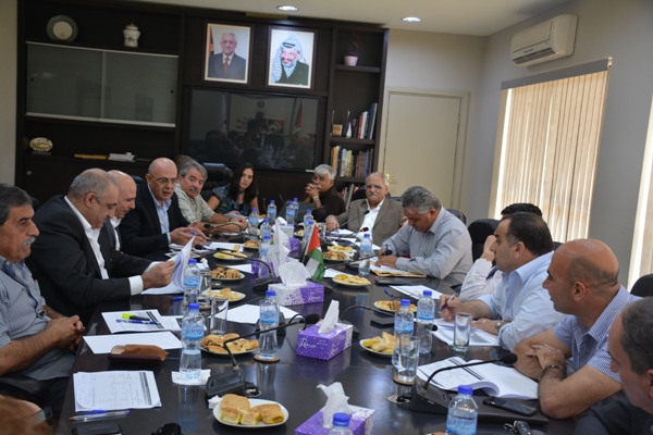 مناقشة المسودة الأولى لخطة التنمية الاقتصادية المحلية لمدينة رام الله