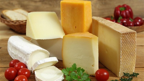 هل للجبنة تأثير على الدماغ كالمخدرات؟
