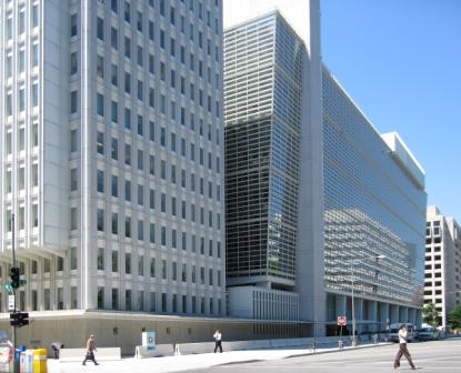  البنك الدولي يتوقع تراجع تحويلات المهاجرين إلى البلدان النامية
