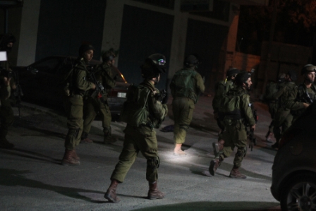 جيش الاحتلال يعتقل 44 مواطناً في الضفة الغربية
